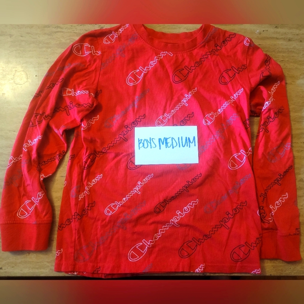 Boys Champion long-sleeved shirt
